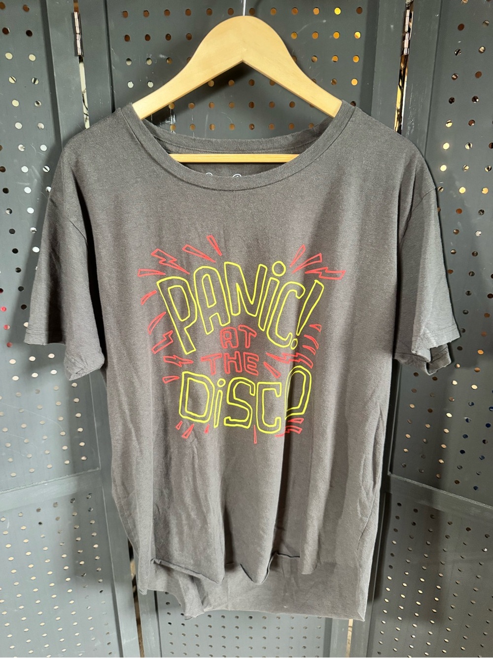 Panic! Graphic Tee with Neon Yellow & red Print. Cut bottom? See pictures